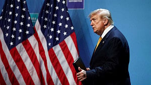 Trump's Iran gamble grows