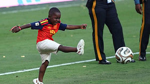 Meet Spain's tiniest World Cup sensation
