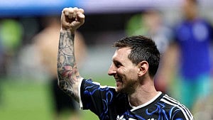 Messi lauds late Argentina resolve