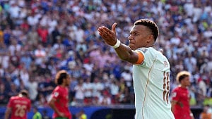 Mbappe keeps France’s greats comparison on ice