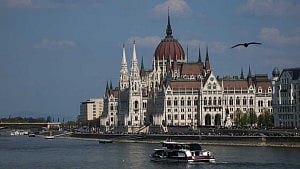 Tourism suffers as Danube dries up