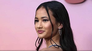 Godzilla vs Kong actress Hottle dies in car crash
