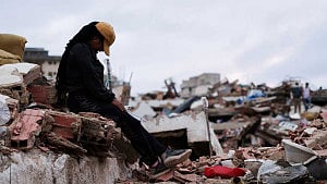 Venezuela quakes death toll hits 3,535