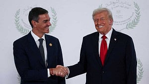World Cup final brings Trump, Sanchez together