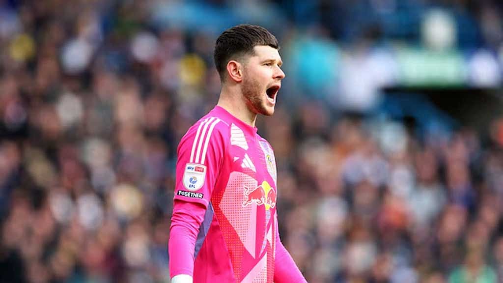 Arsenal sign ex-Leeds goalkeeper Meslier