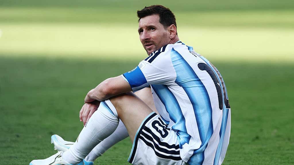 FIFA World Cup 2026 - Final - Spain v Argentina - New York/New Jersey Stadium, East Rutherford, New Jersey, US - Jul 19, 2026 Argentina's Lionel Messi looks dejected after the match REUTERS/Lee Smith