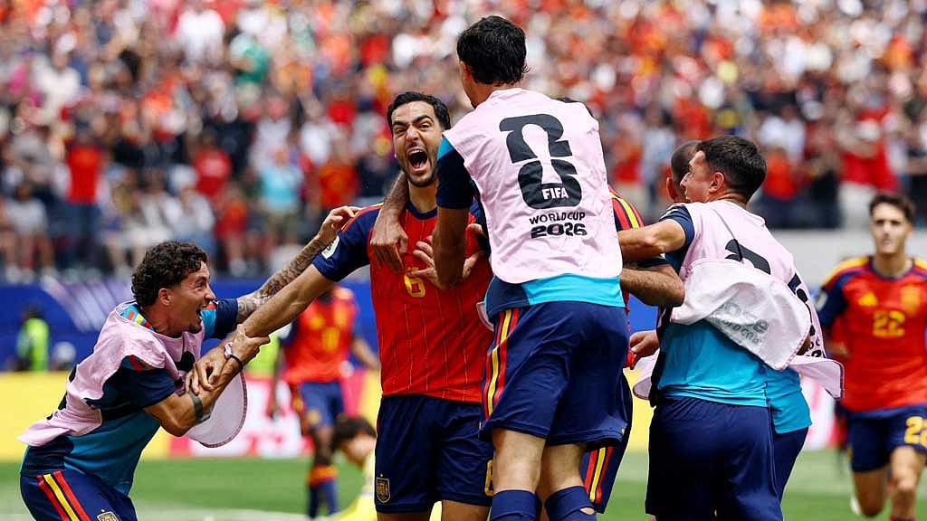 Soccer Football - FIFA World Cup 2026 - Quarter Final - Spain v Belgium - Los Angeles Stadium, Inglewood, California, US - Jul 10, 2026 Spain's Mikel Merino celebrates scoring their second goal with teammates REUTERS/Kai Pfaffenbach