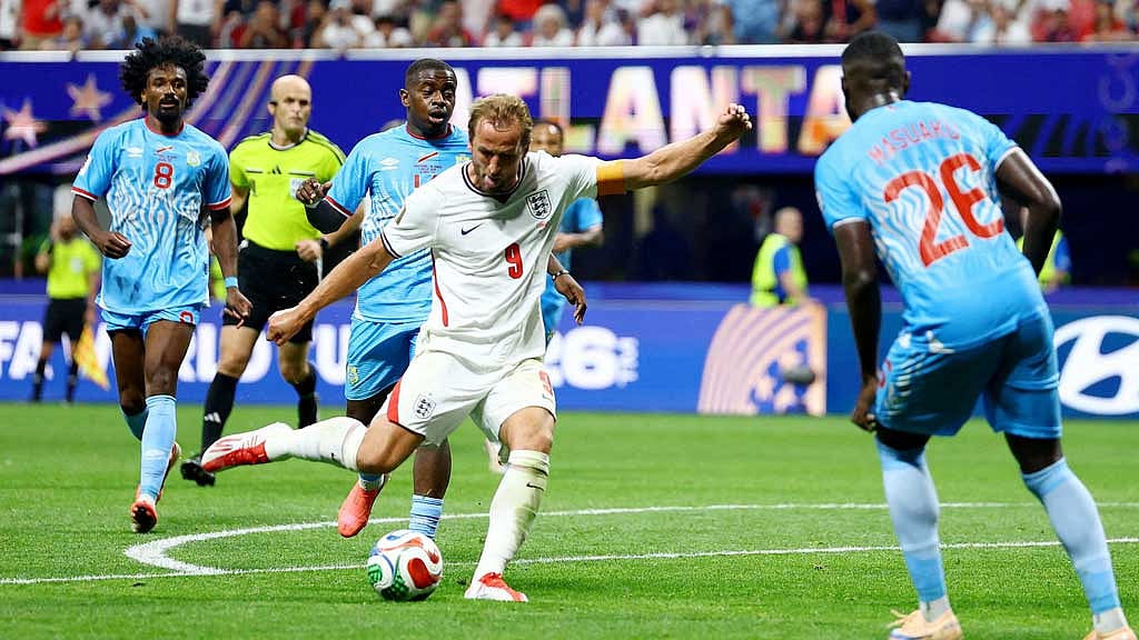 FIFA World Cup 2026 - Round of 32 - England v DR Congo - Atlanta Stadium, Atlanta, Georgia, US - Jul 1, 2026 England's Harry Kane scores their second goal REUTERS/Claudia Greco