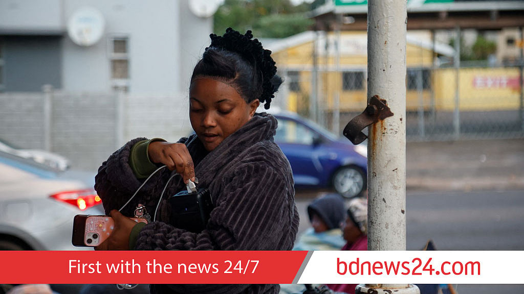 African migrant flee S Africa over xenophic attacks
