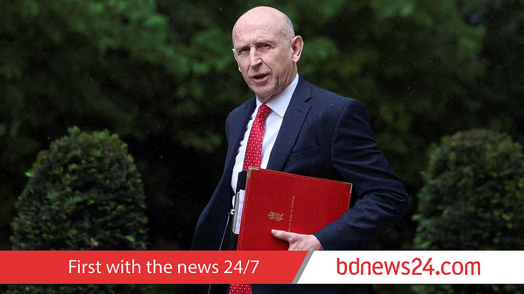 UK defence minister quits