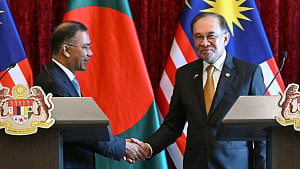 Tarique asks Malaysia to reopen labour market to Bangladeshis