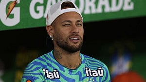 Neymar still absent from Brazil training