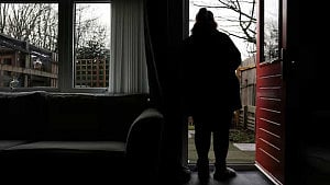 250,000 British girls sexually abuse by Pakistani gangs: study