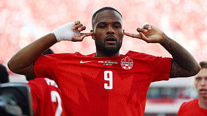 Canada salvages draw against Bosnia