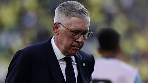Brazilian media turn on Ancelotti after draw