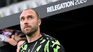 Denmark's Eriksen collapses again