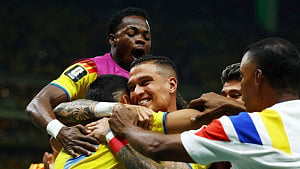 Colombia book knockout berth