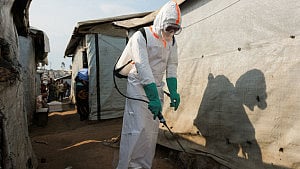 Ebola infects more than 1,000 in Congo