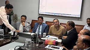 এইচএসসি পরীক্ষা হবে অভিন্ন প্রশ্নপত্রে