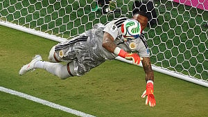 Curacao goalkeeper stuns WC with record 15-save show