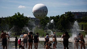 Europe braces for prolonged heatwave