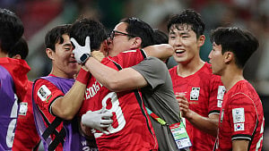 Hong credits unity for S Korea comeback triumph