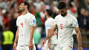 Late blow ends Iran’s knockout dream