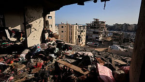 Israeli fire kills 3 in Gaza