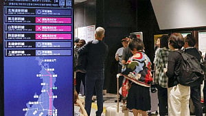 Magnitude 6.9 quake strikes Japan