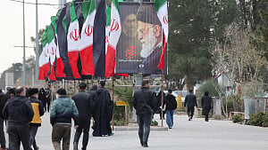 Iranian rulers must face demands of angry, embittered population