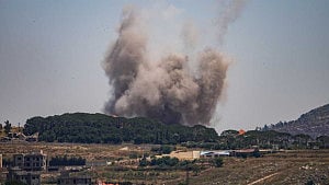 Israel, Lebanon agree to implement truce
