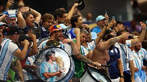 Maradona memories linger as Argentina face Austria