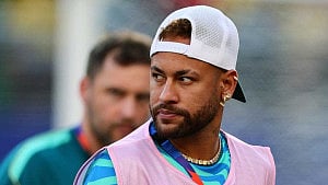 Neymar back on pitch, still doubtful for Haiti