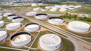 Oil prices rise more than 2%