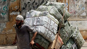 Pakistan budget to squeeze middle class