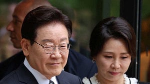 Trump open to N Korea denuclearisation: S Korean president
