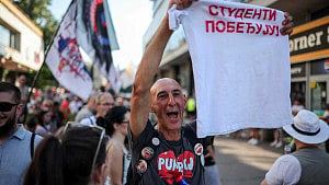 Serbians continue protests despite Vucic exit