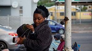 African migrant flee S Africa over xenophic attacks