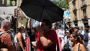 Spain swelters in first heatwave of 2026