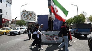 Iran deal looms as tensions flare near Hormuz