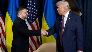 Zelensky discusses peace talks in call with Trump