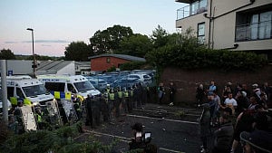 UK police under pressure after dying student was handcuffed