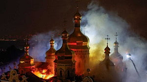 9 killed, monastery on fire as Ukraine faces major Russian attacks