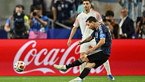 Messi breaks record as Argentina beat Jordan
