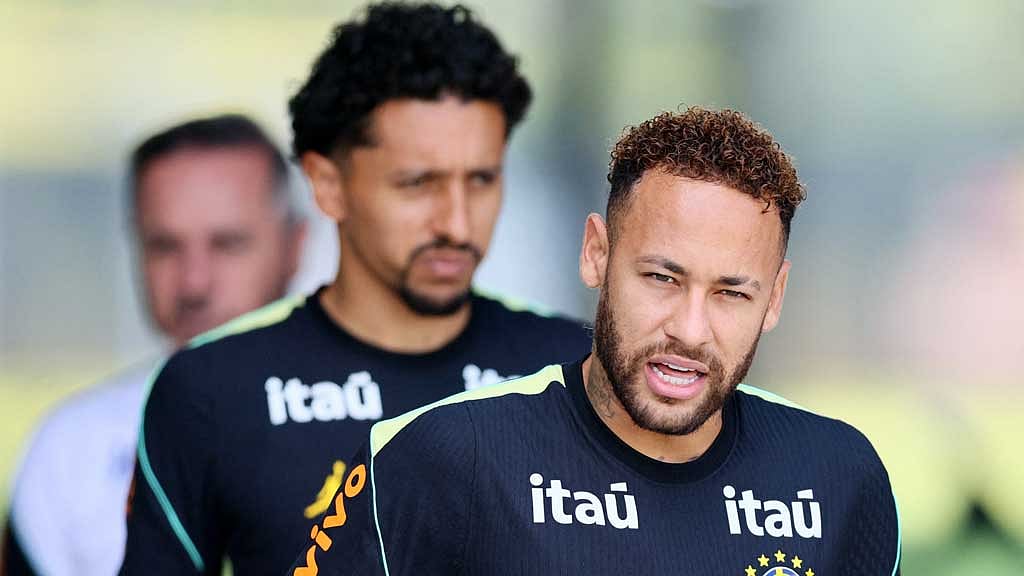 Neymar joins Brazil teammates in training