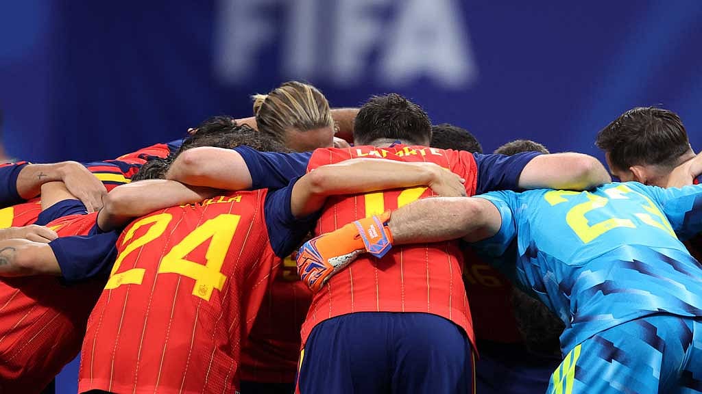 Spain need cool heads after Cape Verde draw