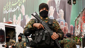 Bombing won't overthrow ruling clerics: dissidents