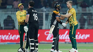 Allen blitz fires New Zealand into T20 WC final
