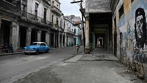 Russian oil tanker nears Cuba as Trump softens tone
