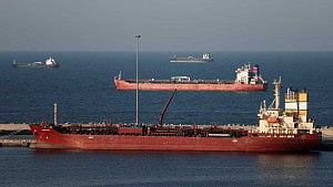 Oil jumps 8% as Iran keeps Hormuz shut